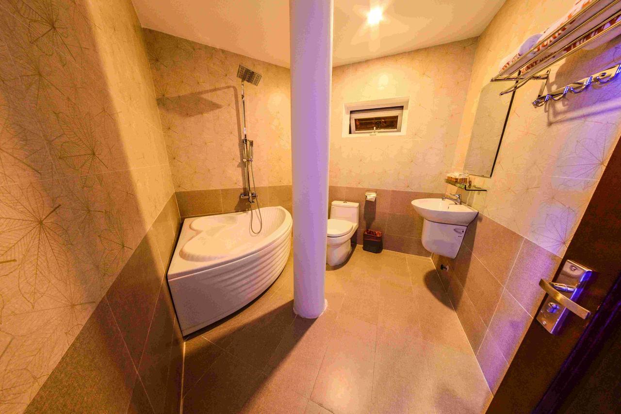 Sunny Hotel Phan Rang-Tháp Chàm Esterno foto